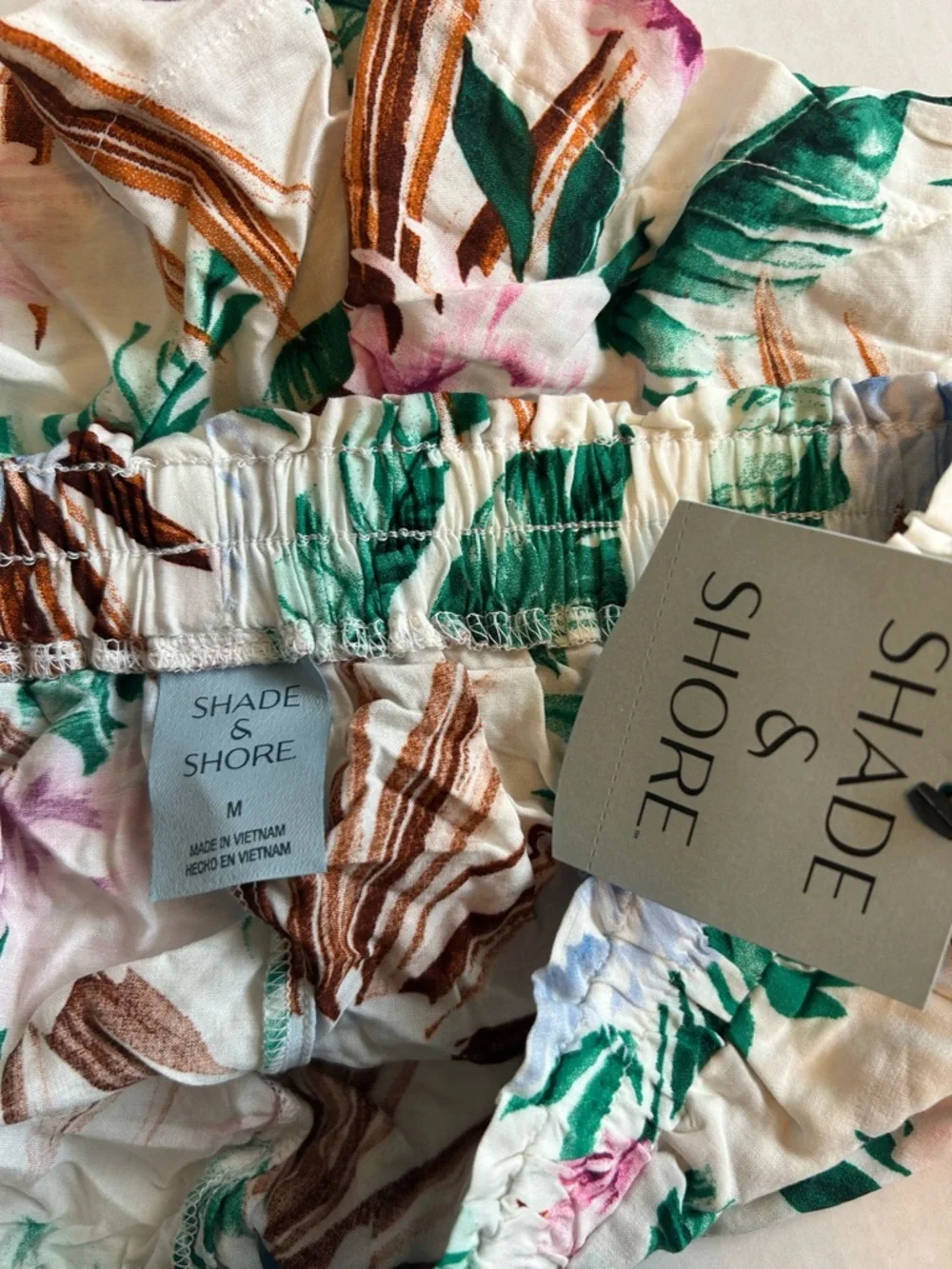 Shade & Shore Colorful Floral Cover up Shorts Size M - Picture 6 of 6